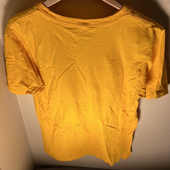 NHL Adidas Mens Pittsburgh Penguins Stanley Cup Playoffs 2018 Tee Color Yellow - Picture 5 of 5